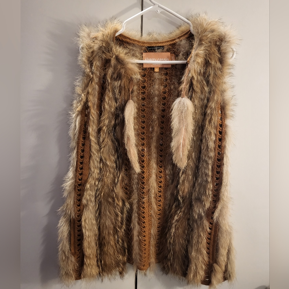 Sherry Cassin New York XS Coyote Fur Vest